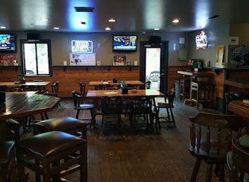 missouri/osage-plains/bar/tirebiters-peanut-pub