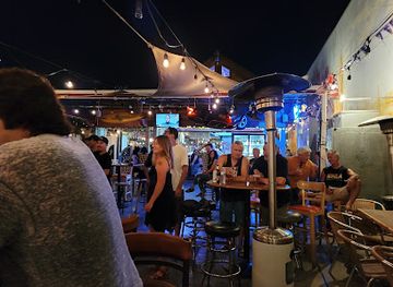 california/temecula/bar/temecula-wine-beer-garden