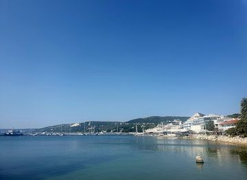 bulgaria/balchik/bar/fantasy