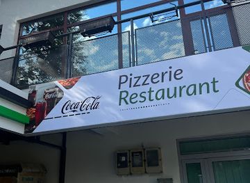 romania/iasi/bar/schnitzel-house