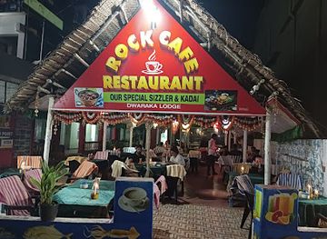 india/kovalam/bar/rock-cafe