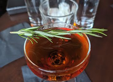 canada/halifax/north-end-halifax/bar/the-drawing-room