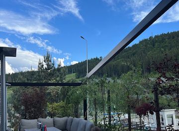 ukraine/carpathian-mountains/bar/whisky-bar-bukovel