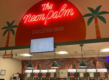 connecticut/mashantucket/bar/the-neon-palm-daiquiri-bar