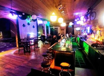 california/ventura-county/bar/paddy-s-bar-lounge