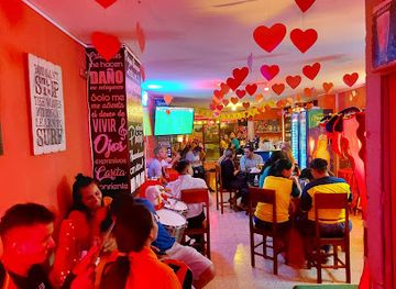 ecuador/guayas-region/bar/remiendo-al-corazon-bar-karaoke