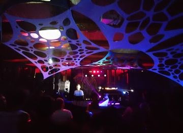 malta/blue-grotto/bar/the-warehouse-club