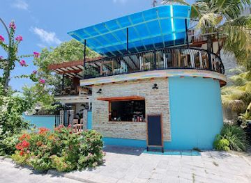 maldives/gnaviyani-atoll/bar/cool-banana