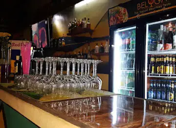 BELUGA RESTAURANT AND BAR...REVES DU DODO