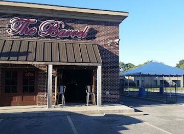 louisiana/atchafalaya-basin/bar/the-barrel