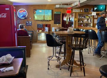 TJ's Bar & Grill