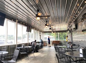 kentucky/big-south-fork-national-river-and-recreation-area/bar/county-s-bbq