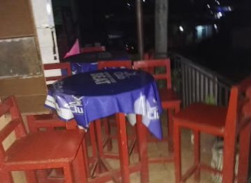 uganda/fort-portal/bar/happy-boyz-to-me