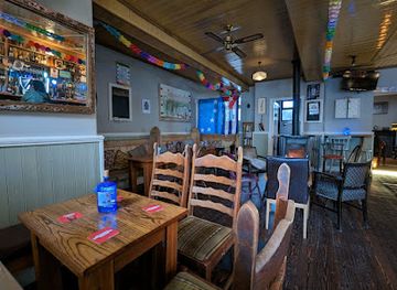 ireland/county-leitrim/bar/mcgirls-bar