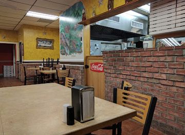 delaware/fort-delaware-state-park/bar/la-matesina-pizza-pasta-delaware-city