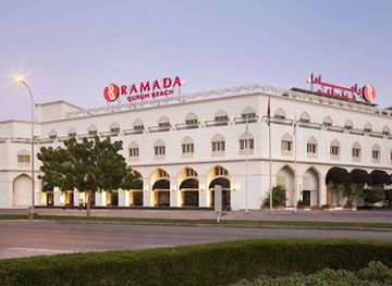 oman/rub-al-khali-desert/bar/ramada-by-wyndham-qurum-beach