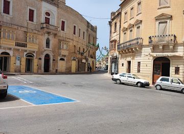 malta/zurrieq/bar/bronze-bar