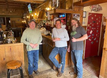 Outlaw Saloon