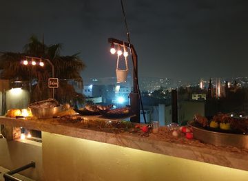 jordan/ghor-al-safi/bar/district-urban-rooftop