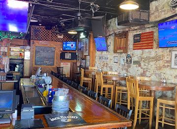 south-carolina/beaufort/bar/luther-s-rare-well-done