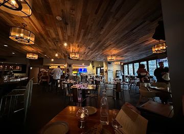 colorado/telluride/bar/black-iron-kitchen-bar