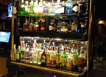 spain/oviedo/bar/cocteleria-sr-fox