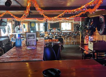 pennsylvania/lake-erie/bar/eduardo-s-tavern