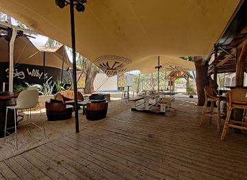 mauritius/black-river/bar/big-willy-s