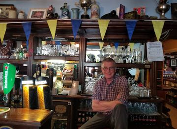 ireland/county-tipperary/bar/the-hideout-bar