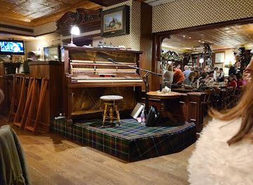 colorado/pikes-peak-region/bar/golden-bee
