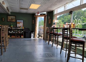 virginia/grayson-highlands-state-park/bar/the-liar-s-bench