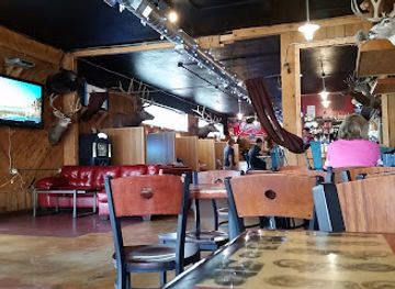 colorado/mesa-verde-national-park/bar/blondies-trophy-room