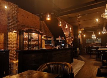 canada/james-bay/bar/bad-and-boujee