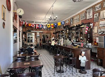 chile/valparaiso/barrio-puerto/bar/la-playa