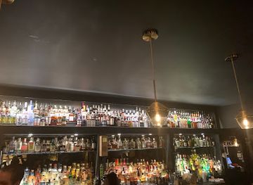 indiana/indianapolis/fountain-square/bar/the-commodore