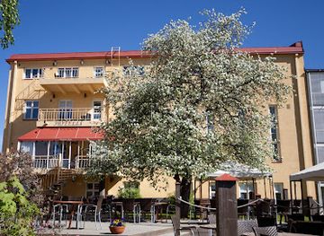 finland/savonlinna/bar/ravintola-hospitz-puutarhabistro