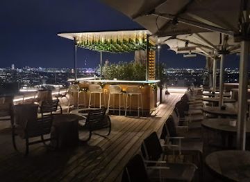 austria/vienna-woods/bar/aurora-rooftop-bar