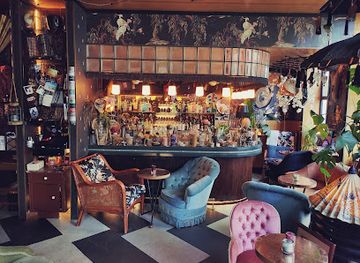 belgium/brussels/bar/marcelle-debit-de-boissons