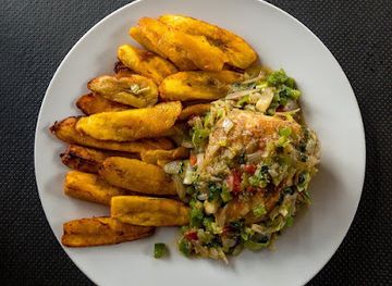 cameroon/kalamaloue-national-park/bar/au-calmozor-bar-resto