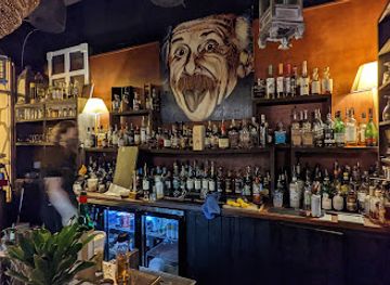 florida/orlando/bar/broken-cage