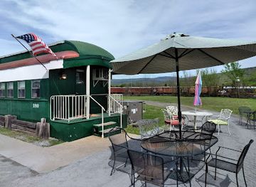 oklahoma/talimena-scenic-byway/bar/southern-belle-restaurant