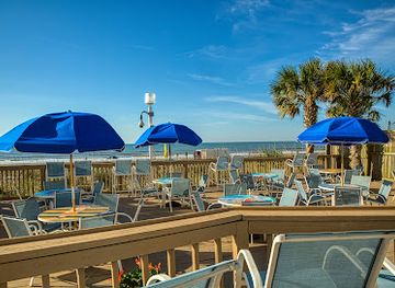 south-carolina/sea-islands/bar/fishtails-beach-bar