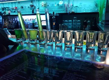 france/aquitaine-coast/bar/jamboree-shooters-bar