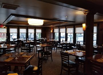 pennsylvania/delaware-valley/bar/the-yardley-inn-restaurant-and-bar