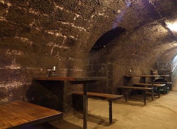 hungary/bodrogkoz/bar/erdos-pinceszet