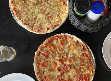 samoa/apia/bar/italiano-s-pizza