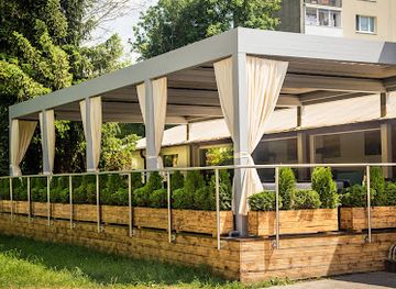 slovakia/velka-fatra-national-park/bar/sommelier-wine-shop-and-bar-in-martin