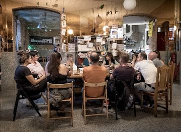 spain/toledo/bar/bar-la-divergente