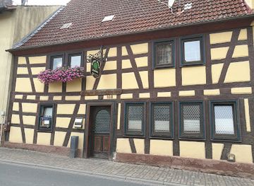 germany/spessart/bar/gruner-baum