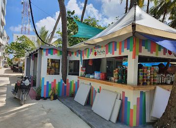 maldives/maafushi-island/bar/disfruta